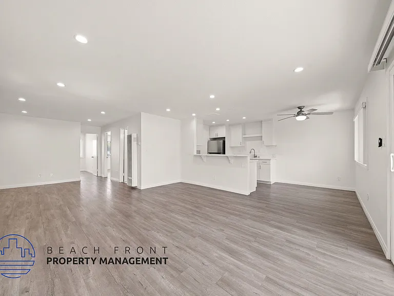 7450 Crescent Ave. — Photo 5