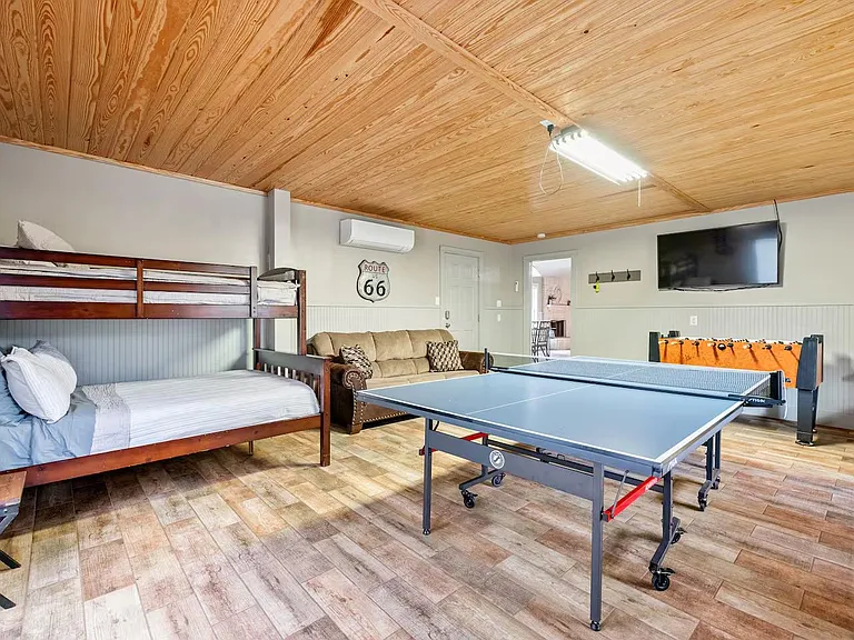 801 John Knox Rd — Photo 11
