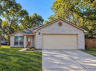 502 S Hyannis Port St, Crosby, TX 77532