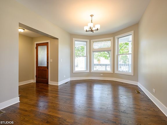 3rd image of 2440 N Central Park Ave