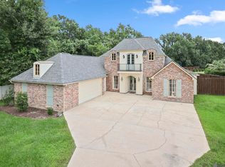 36487 Rue Lamonte Ct, Prairieville, LA 70769