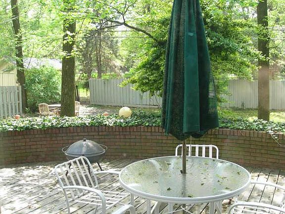 3rd image of 4403 E Cranbrook Dr