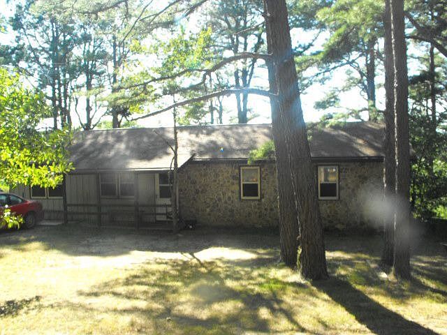4 BEDROOM HOME ON 1.3 Acres