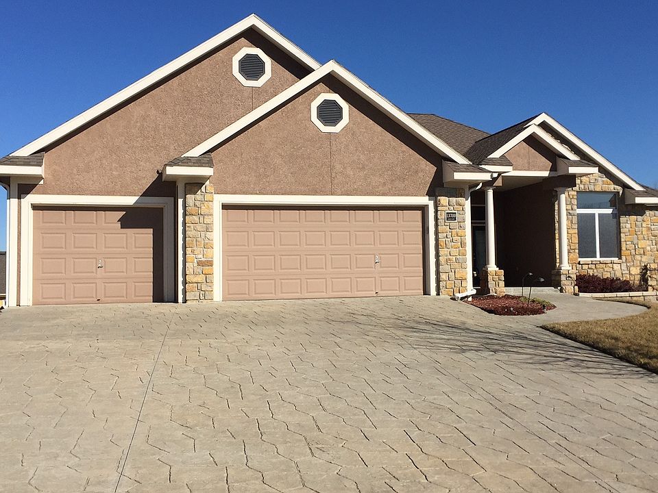 1st image of 13700 Jana Lei Ave