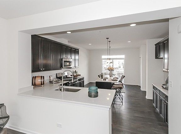 5th image of 2921 Madison Dr Lot 2503