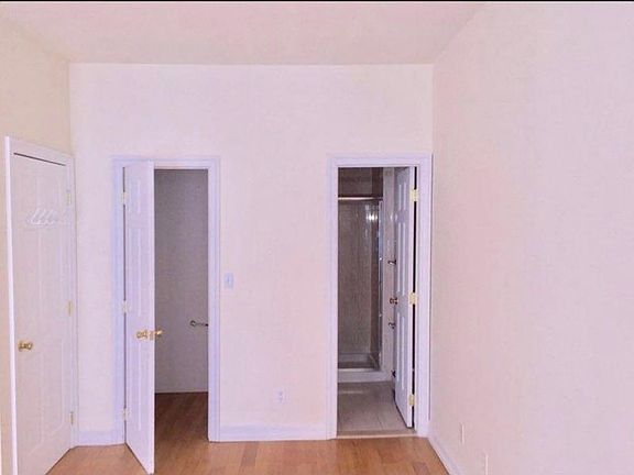 4th image of 7150 160th St