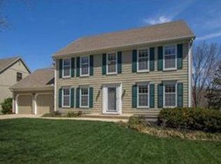 8135 Mullen Rd, Lenexa, KS 66215