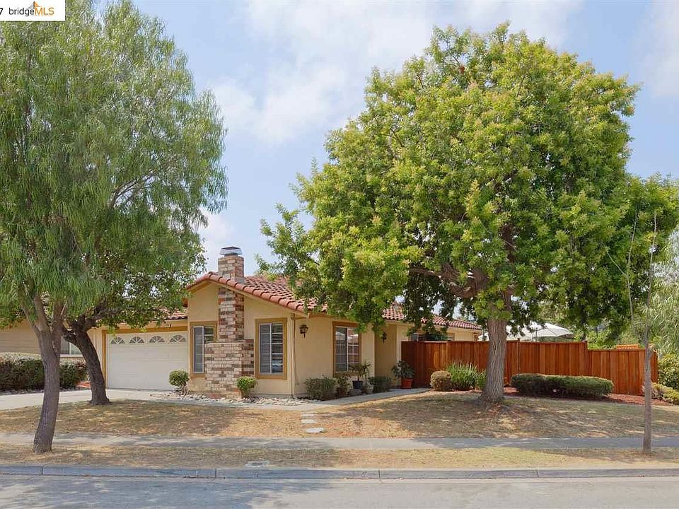 1st image of 5791 Bellflower Dr