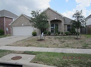 2105 Auburn Shores Dr, Pearland, TX 77584
