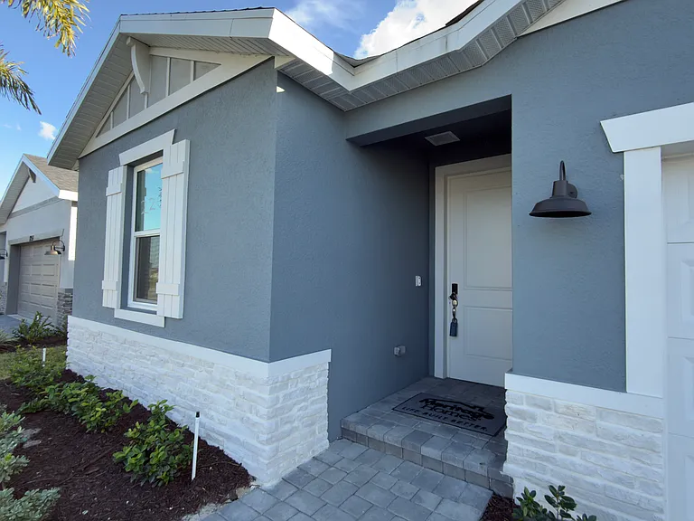 11262 NW Blockbird Dr — Photo 2