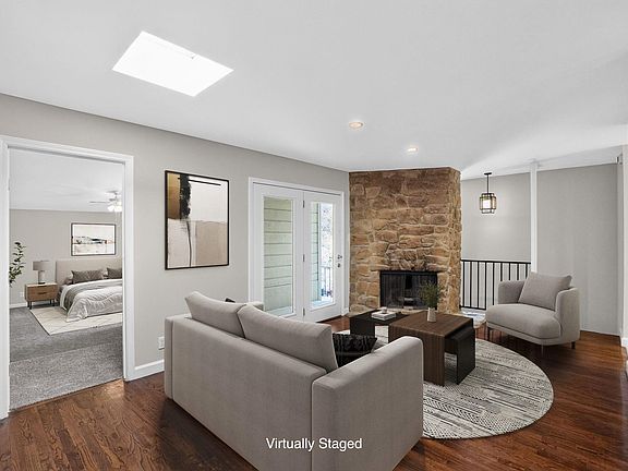 2nd image of 2113 Rabb Rd