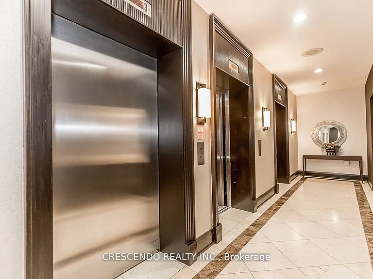 30 Harrison Garden Blvd #902 — Photo 4