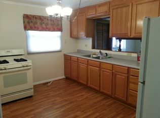 58 S Heather Dr, Crystal Lake, IL 60014