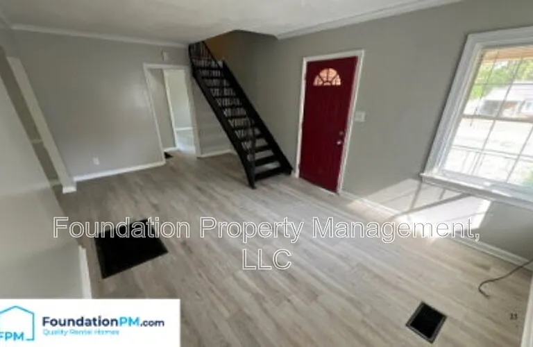 1847 Driftwood Ave — Photo 6