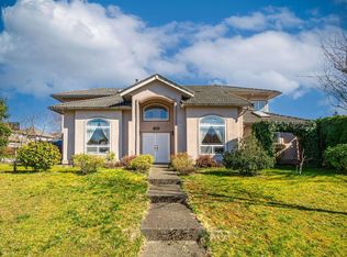 10970 155th St, Surrey, BC V3R0X6