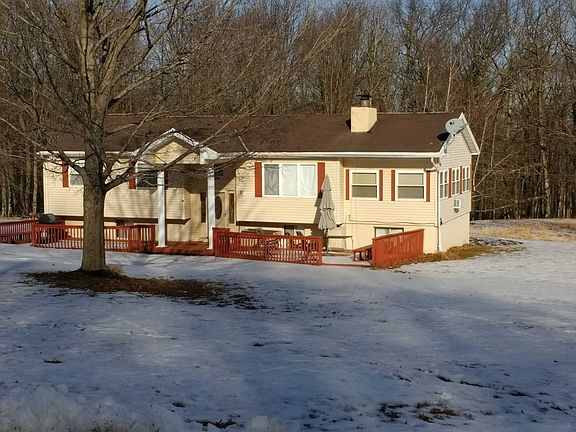 3rd image of 958 Westwood Dr