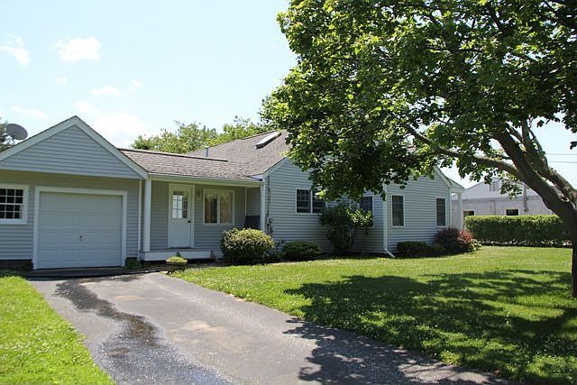 1st image of 180 Kerwin Blvd