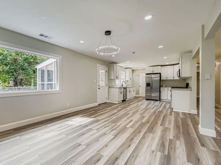 8903 Flagstone Cir — Photo 2