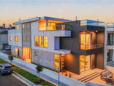 203 Indianapolis Ave, Huntington Beach, CA, 92648