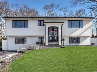 11 Wenmore Rd, Commack, NY 11725