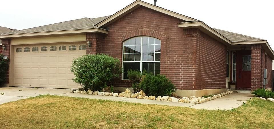 1st image of 1009 Clayton Dr