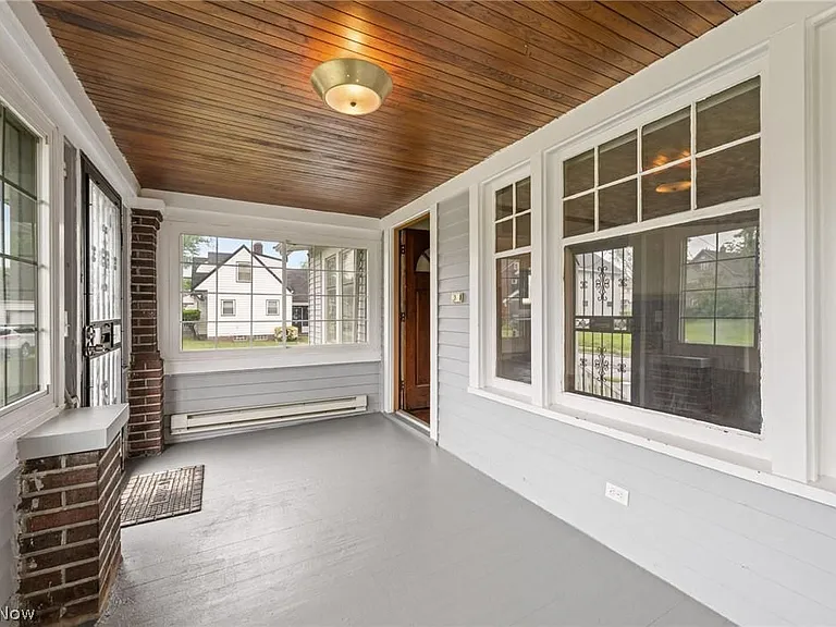 11715 Rutland Ave — Photo 3