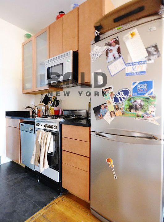 2nd image of 219 Mott St #5RRS