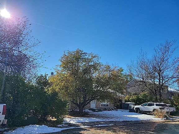 3rd image of 2720 Cascade Ct