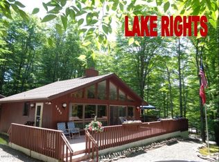 1063 Boathouse Rd, Lake Ariel, PA 18436