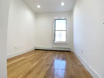 Rented by ERN Flats