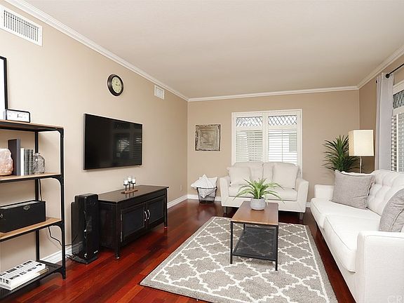 5th image of 27449 Cherry Creek Dr