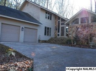 134 Windy Hill Rd, Rainbow City, AL 35906