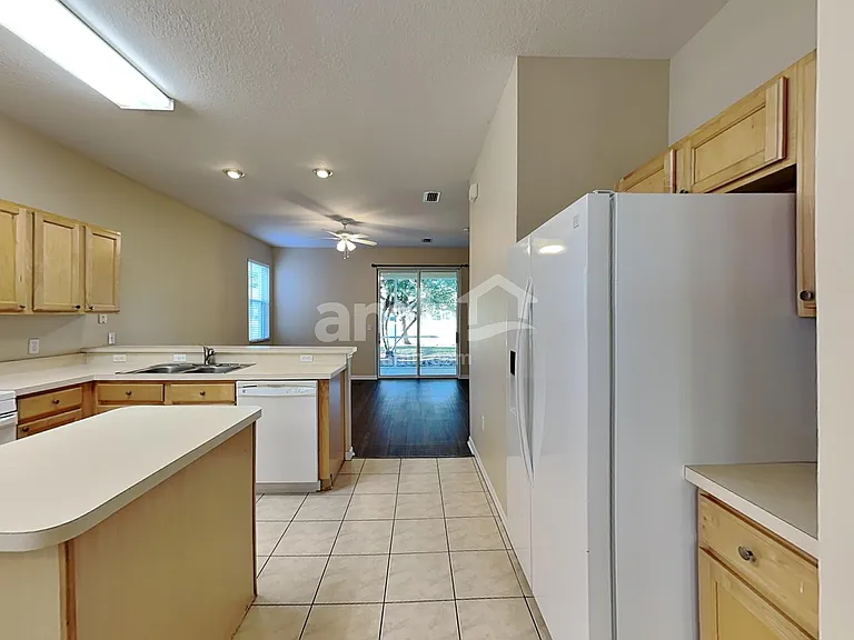 15238 Searobbin Dr — Photo 4