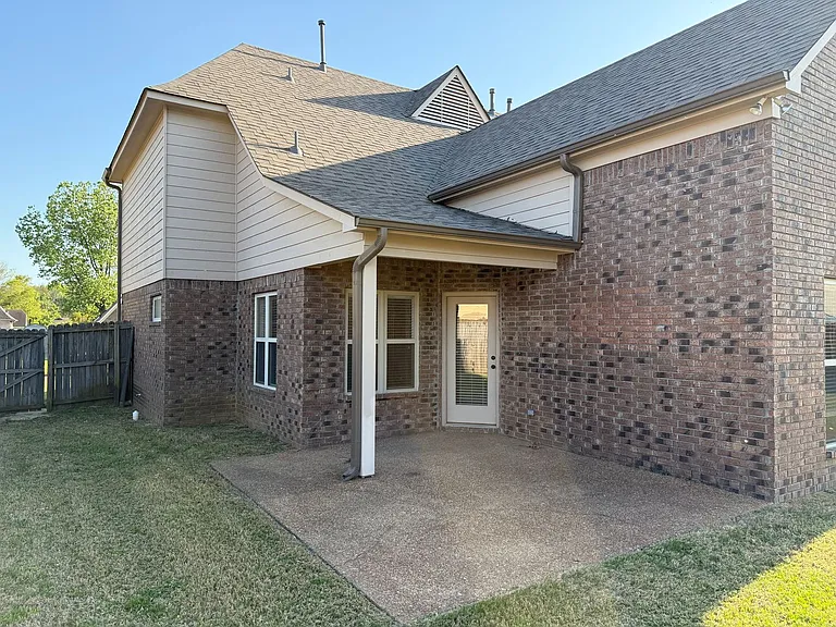 7904 Pips Ridge Ln — Photo 29
