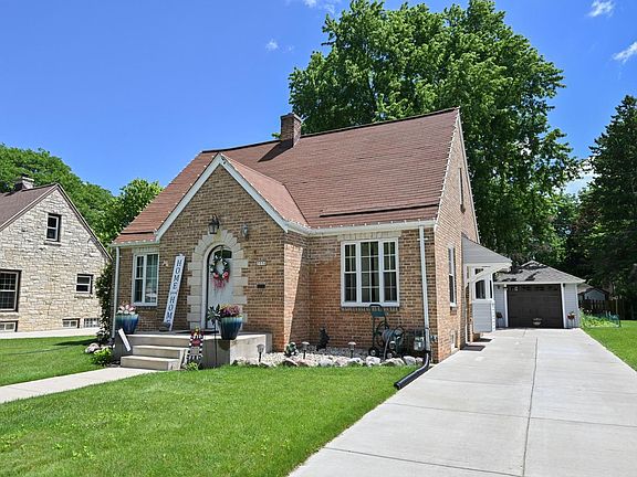 3rd image of 3550 S 58th STREET