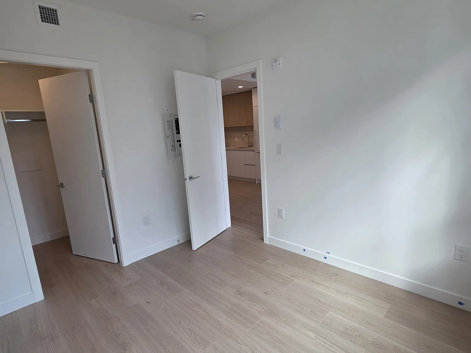 1 bed, 580 sqft, $2,200 — Photo 4
