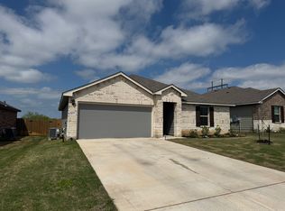 402 Stone Valley Rd, Temple, TX 76502