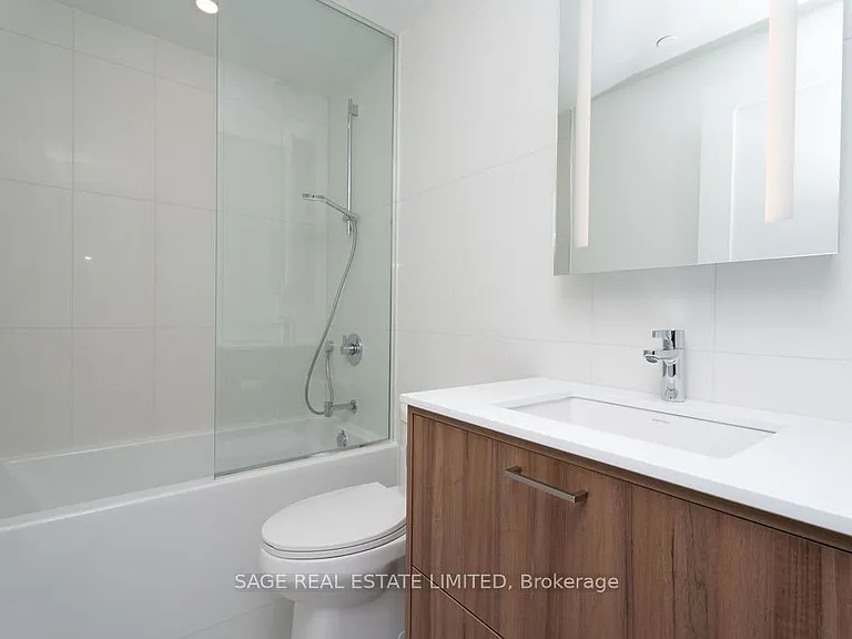 30 Inn On The Park Dr #1103 — Photo 10