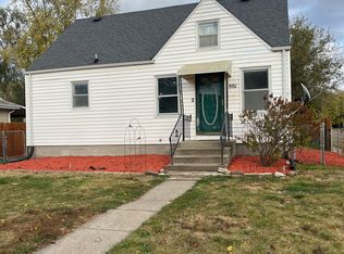 801 E 23rd St, Des Moines, IA 50317