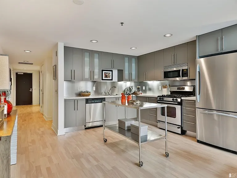200 Brannan St #244 — Photo 5
