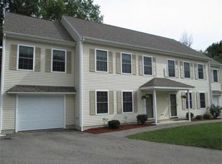 40 McKenna Dr, Billerica, MA 01821