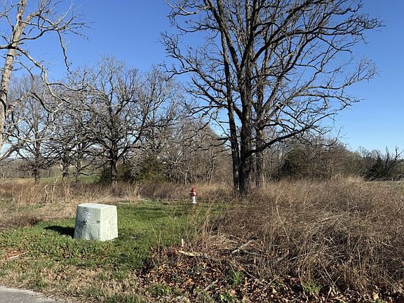 4th image of 11082 Hill Country Rd #49 & 50