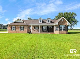 4131 Gobbler Rd, Walnut Hill, FL 32568