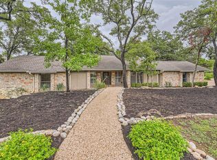 202 Timpanagos Dr, Lakeway, TX 78734