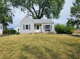 1428 W Marietta St, Decatur, IL 62522