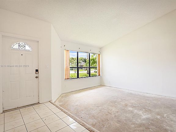 5th image of 1259 NW 111th Way