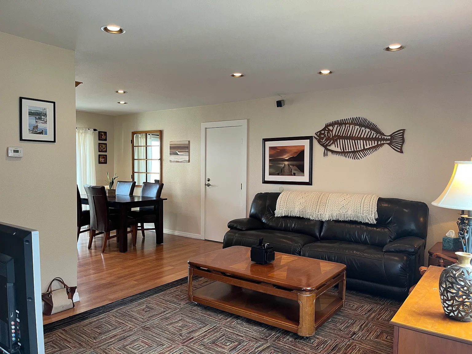 2 bed, 960 sqft, $2,950 — Photo 1