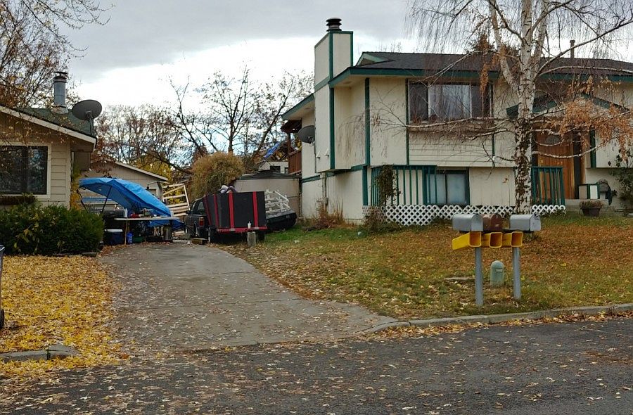 2nd image of 606 E Cascade Pl