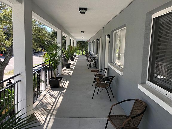 3rd image of 441 3rd St S APT 18