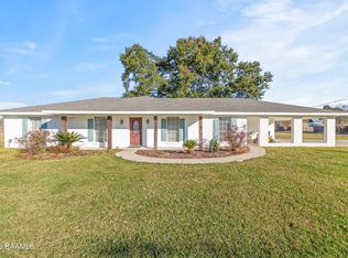 1122 Dugas Rd, Lafayette, LA 70507